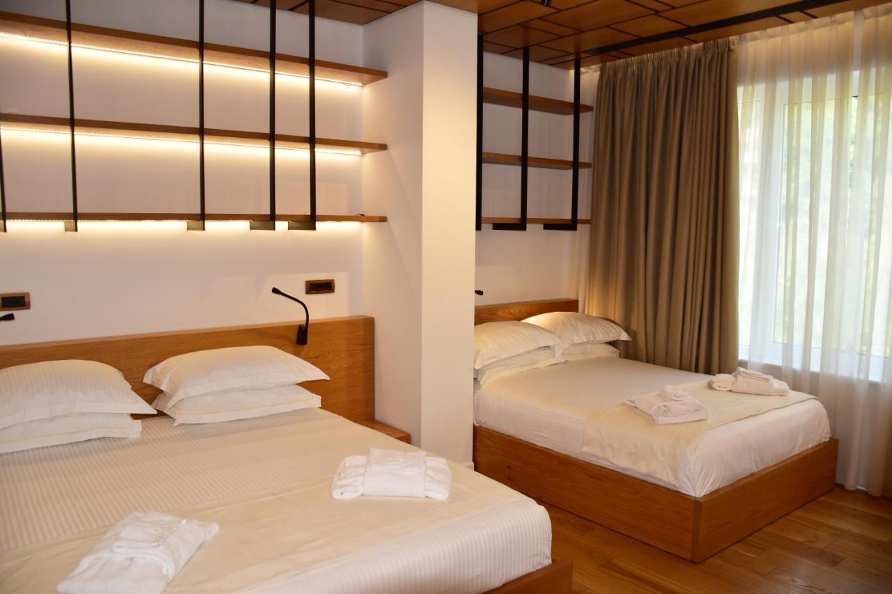 Hotel Ergi'S Durrës Eksteriør bilde