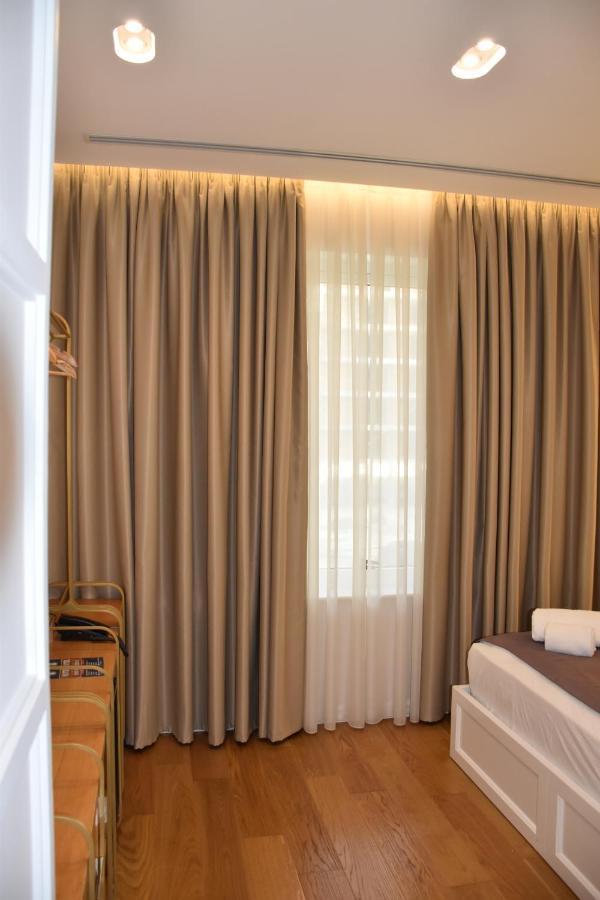 Hotel Ergi'S Durrës Eksteriør bilde
