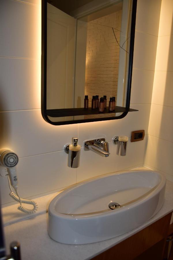 Hotel Ergi'S Durrës Eksteriør bilde